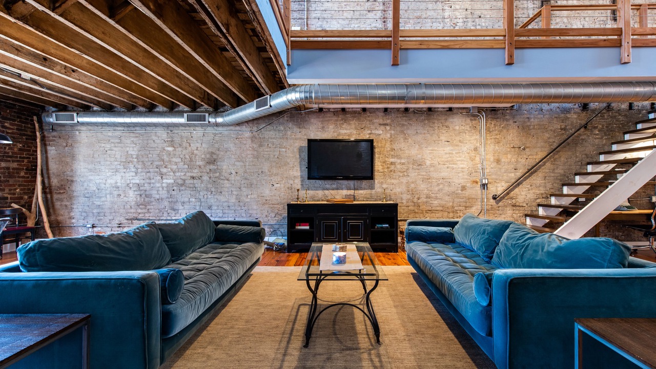 Photo of Livingroom in New Albany