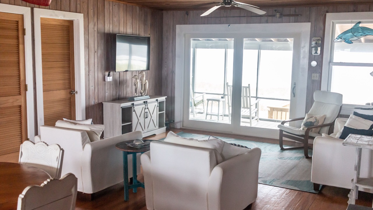 Photo of Livingroom in Alligator Point