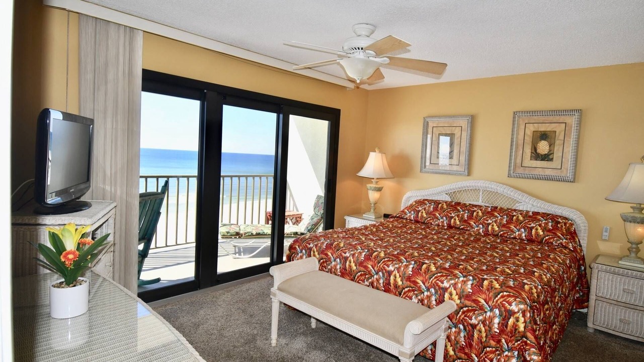 Photo of Bedroom in Lower Grand Lagoon