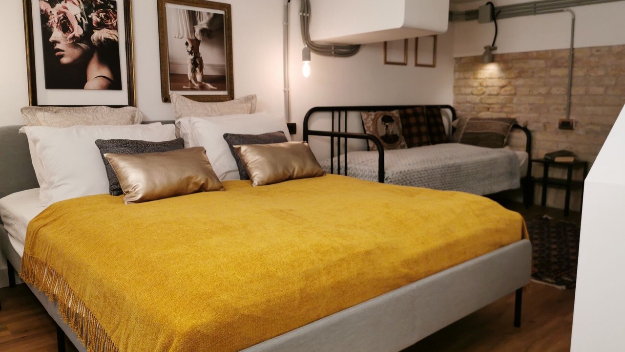 Photo of Bedroom in Palace District