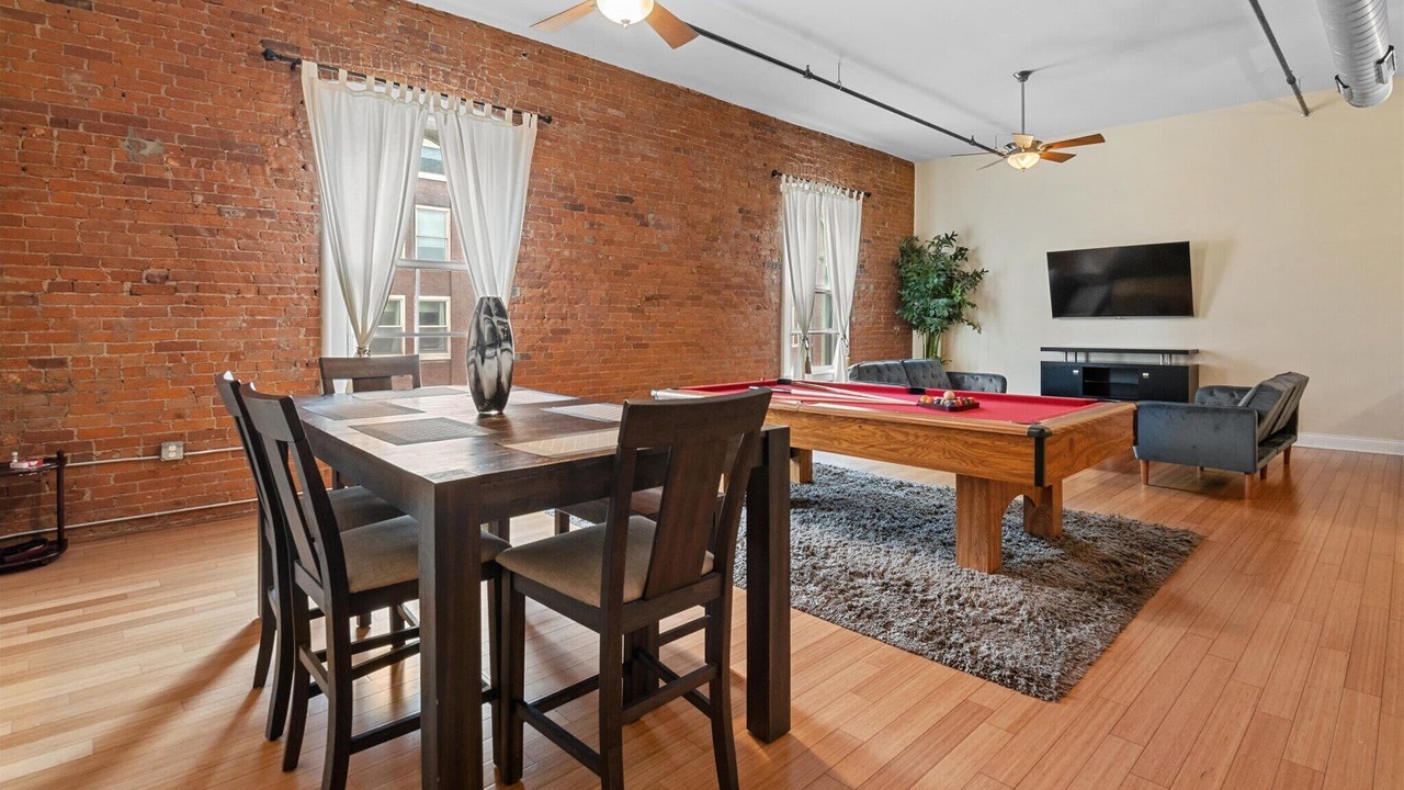 Photo of Bedroom in Wholesale District