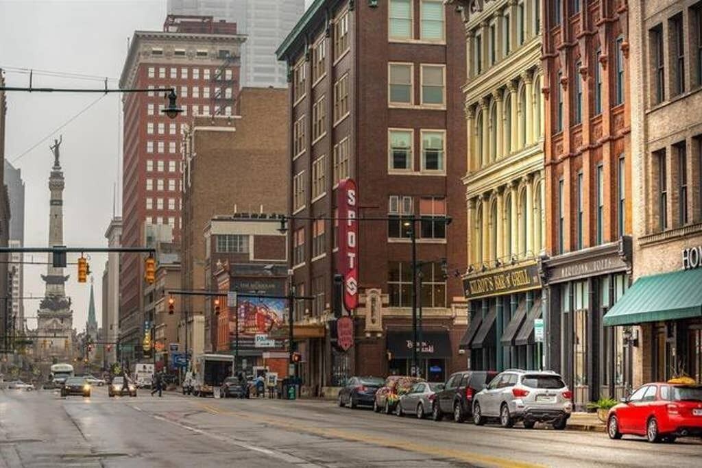 Photo of Others in Wholesale District
