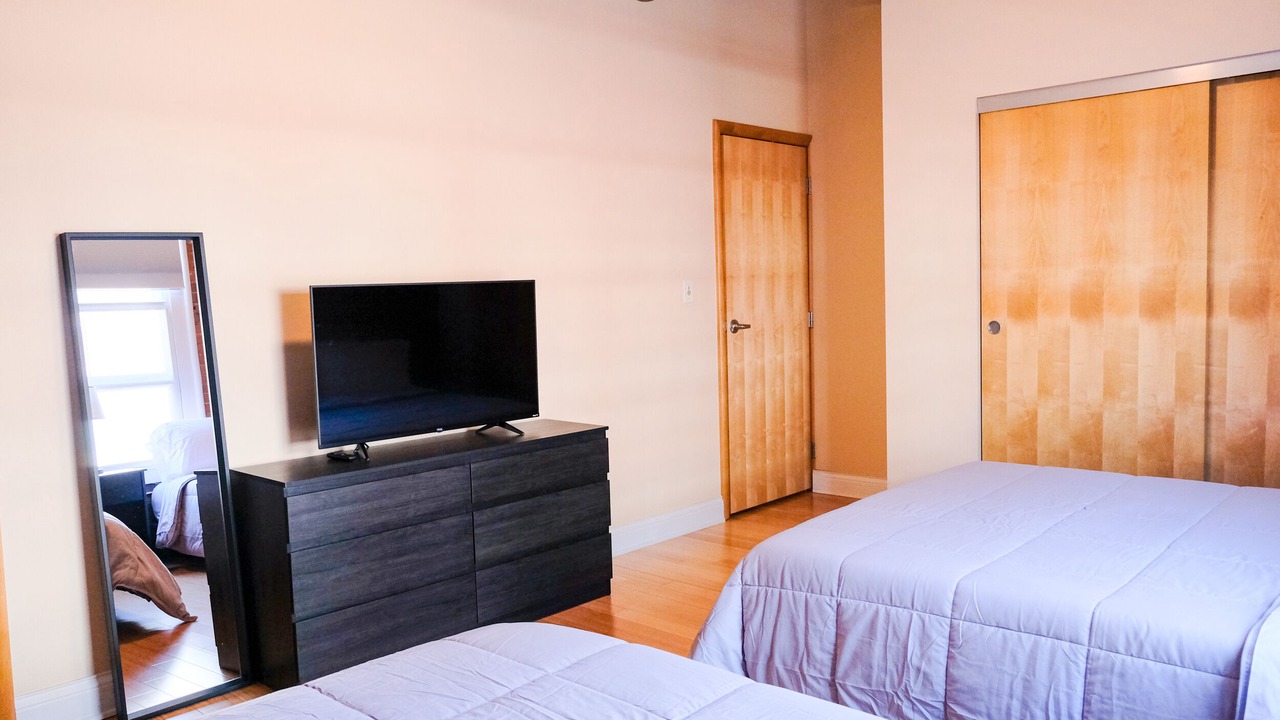 Photo of Bedroom in Wholesale District