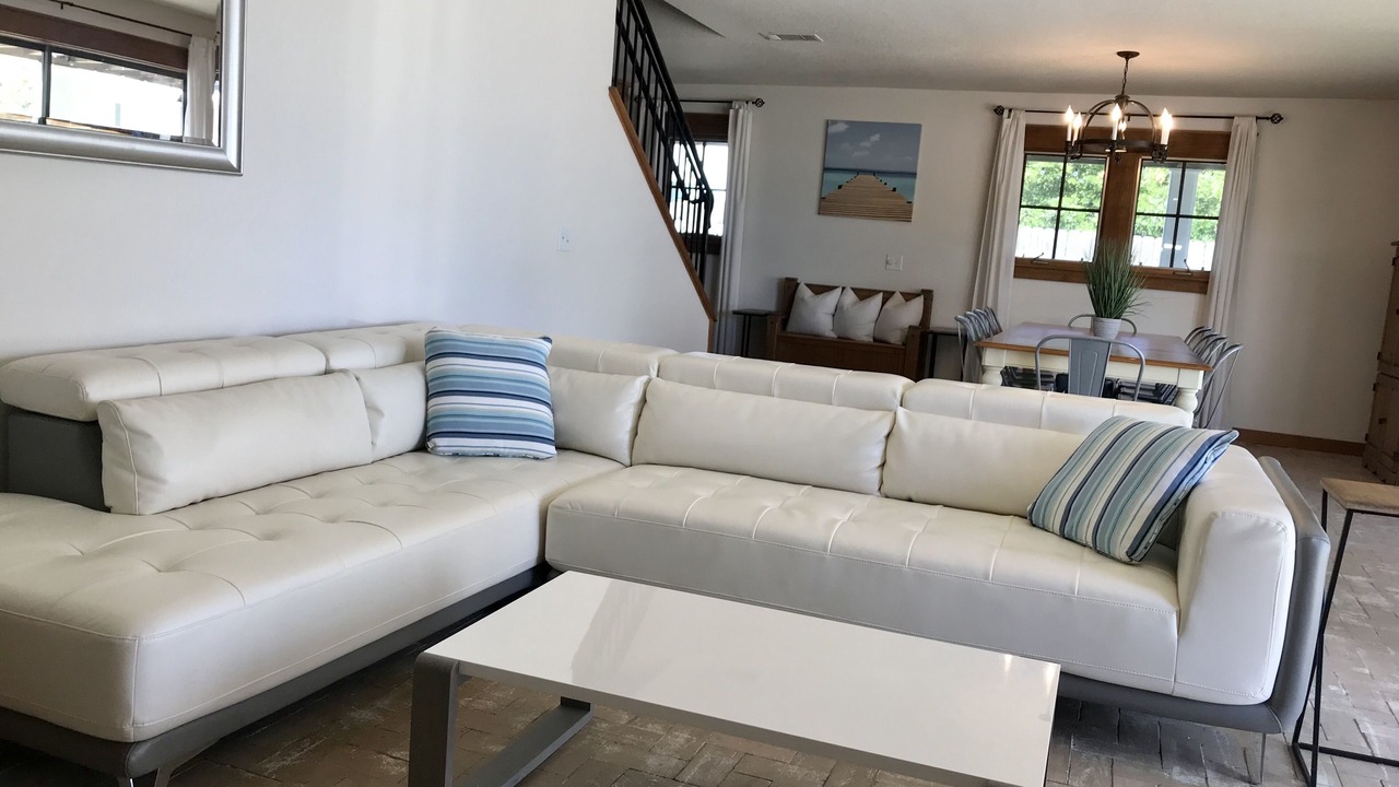 Photo of Bedroom in Dune Allen Beach