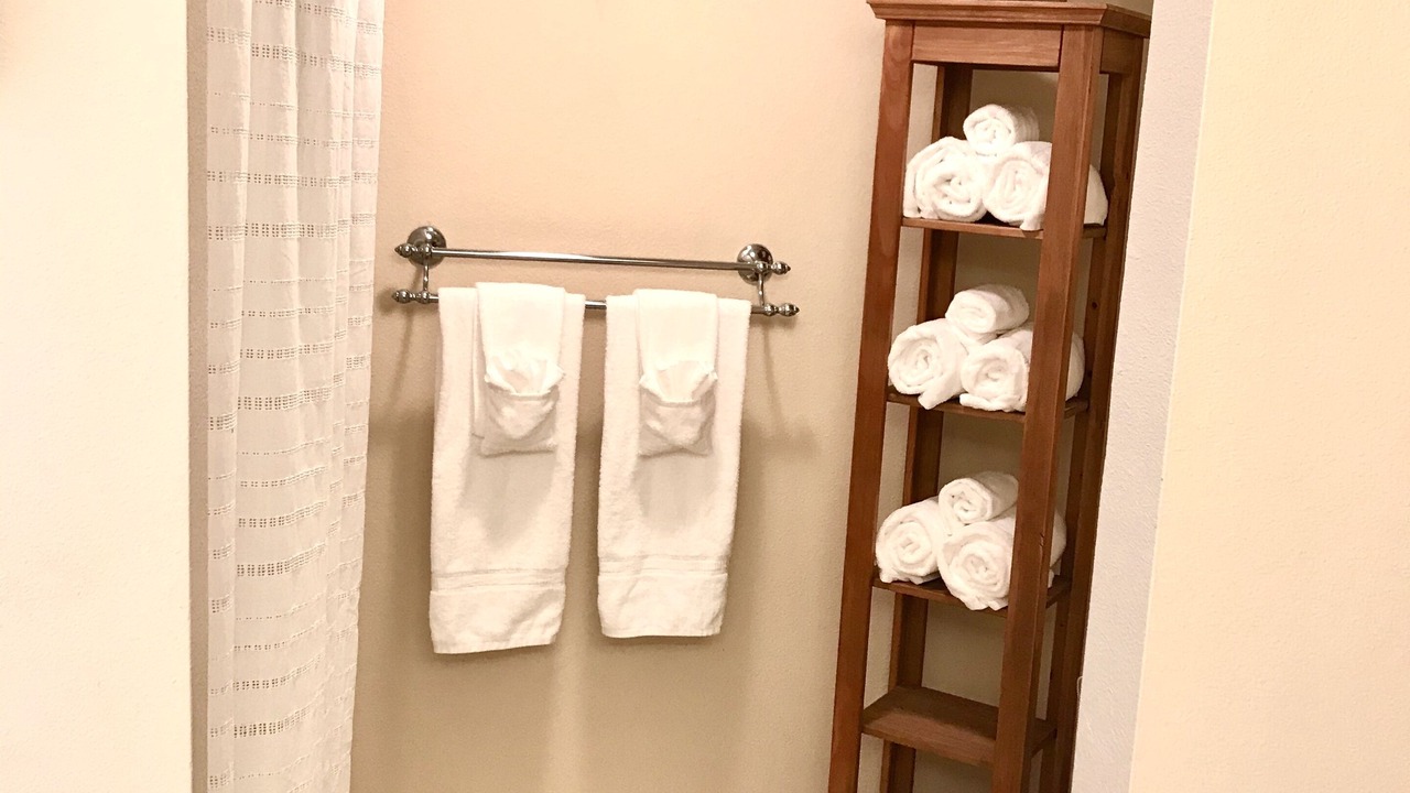 Photo of Bathroom in Dune Allen Beach