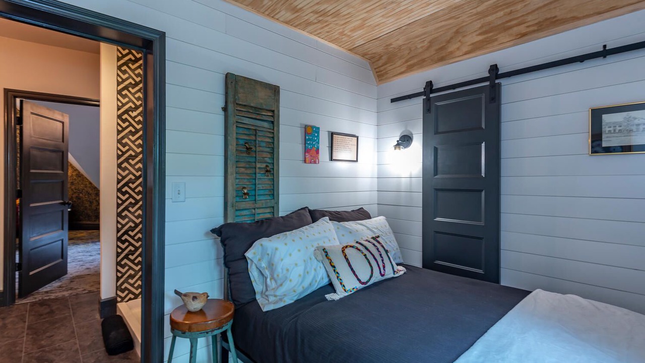 Photo of Bedroom in Bloomington