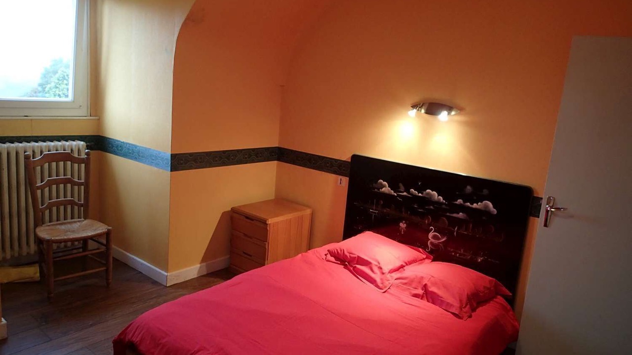 Photo of Bedroom in Bon Repos sur Blavet