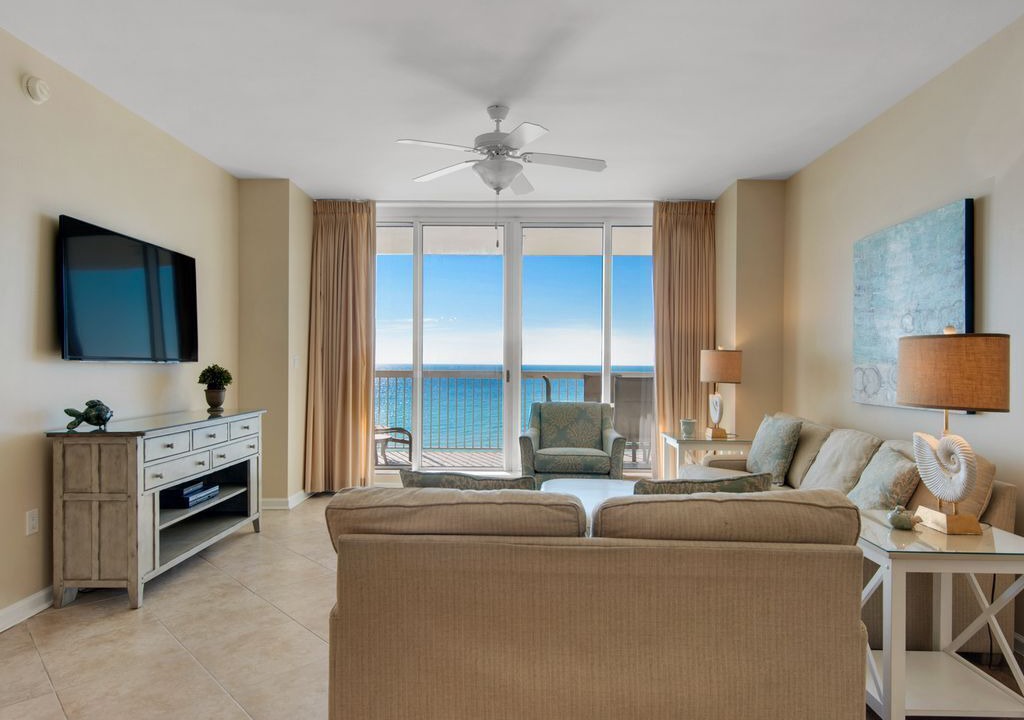 Photo of Livingroom in Destin