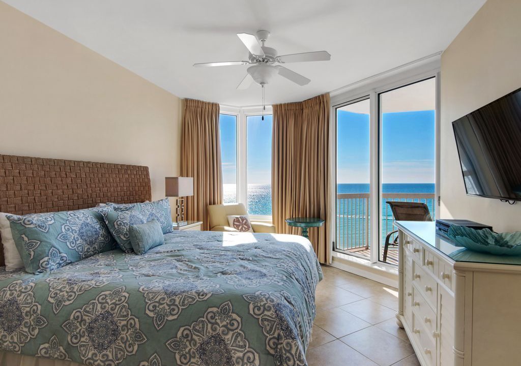 Photo of Bedroom in Destin