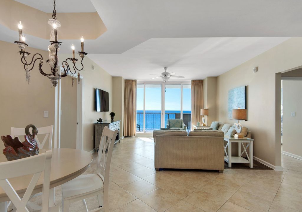 Photo of Livingroom in Destin