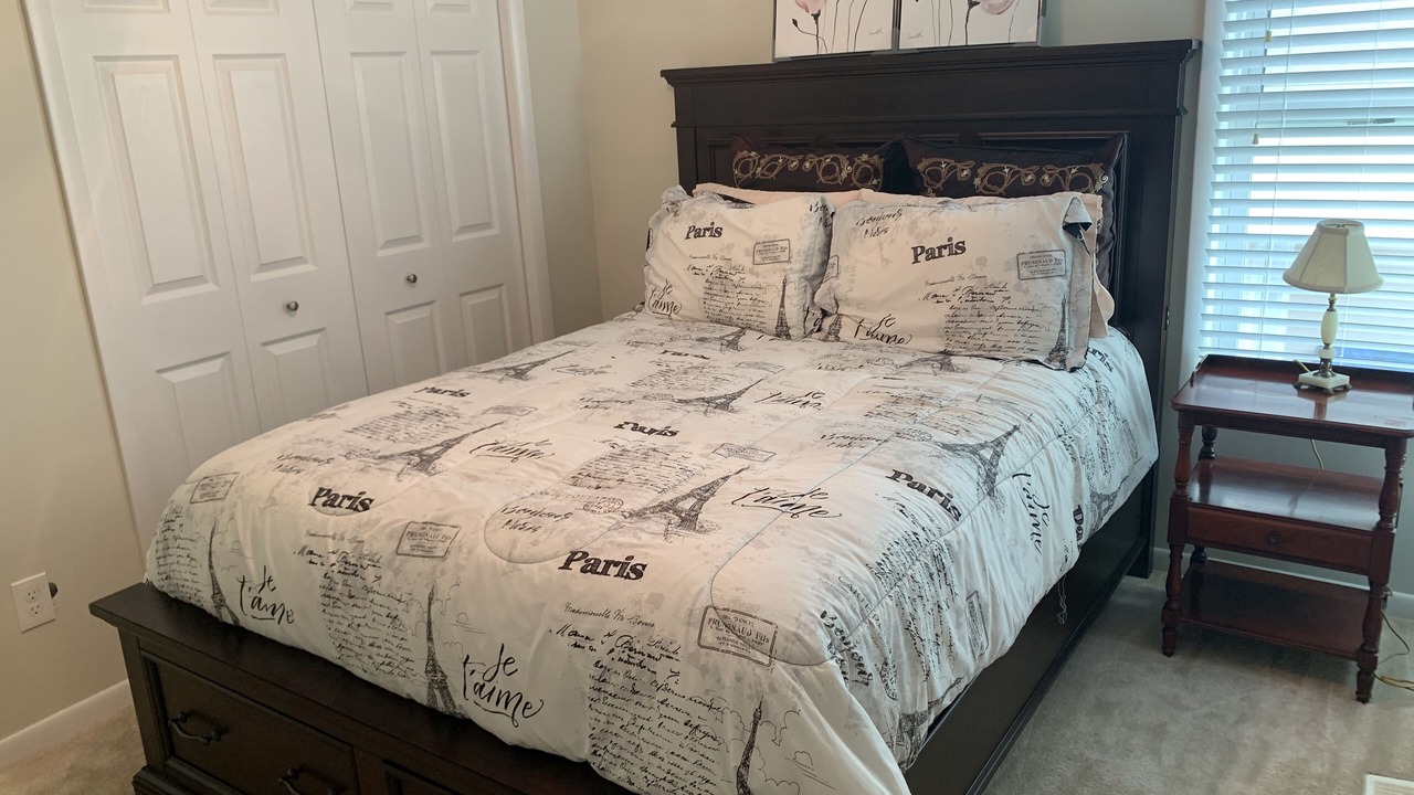 Photo of Bedroom in Croatan Beach