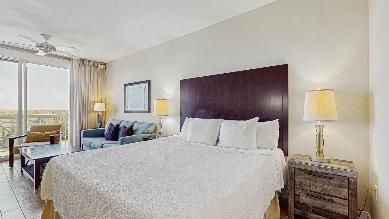 Photo of Bedroom in Baytowne Wharf