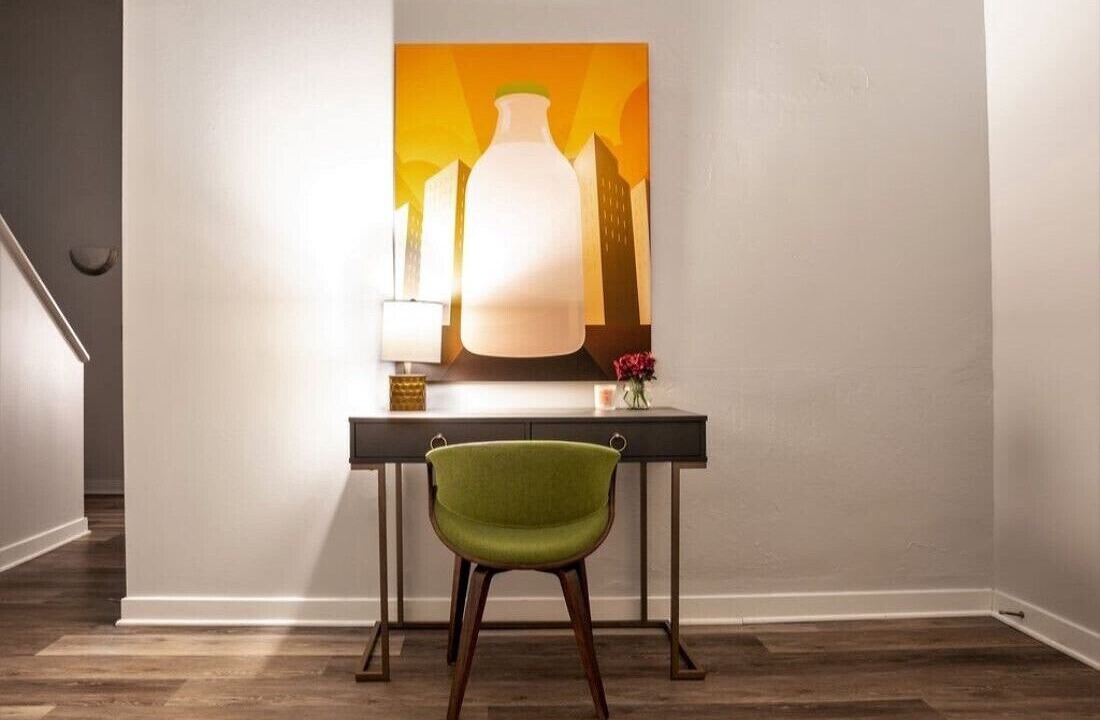 Photo of Bedroom in Mile Square