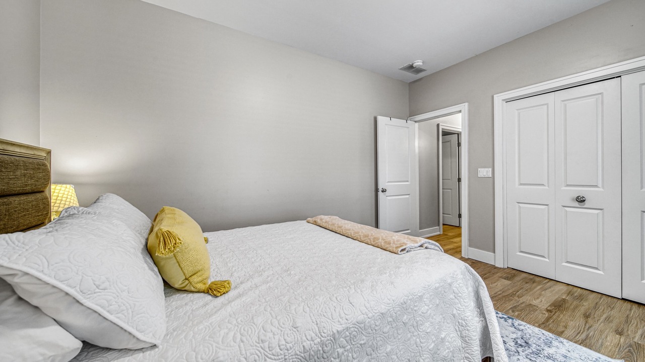 Photo of Bedroom in Douglas
