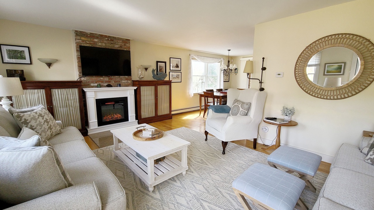 Photo of Livingroom in Wellfleet