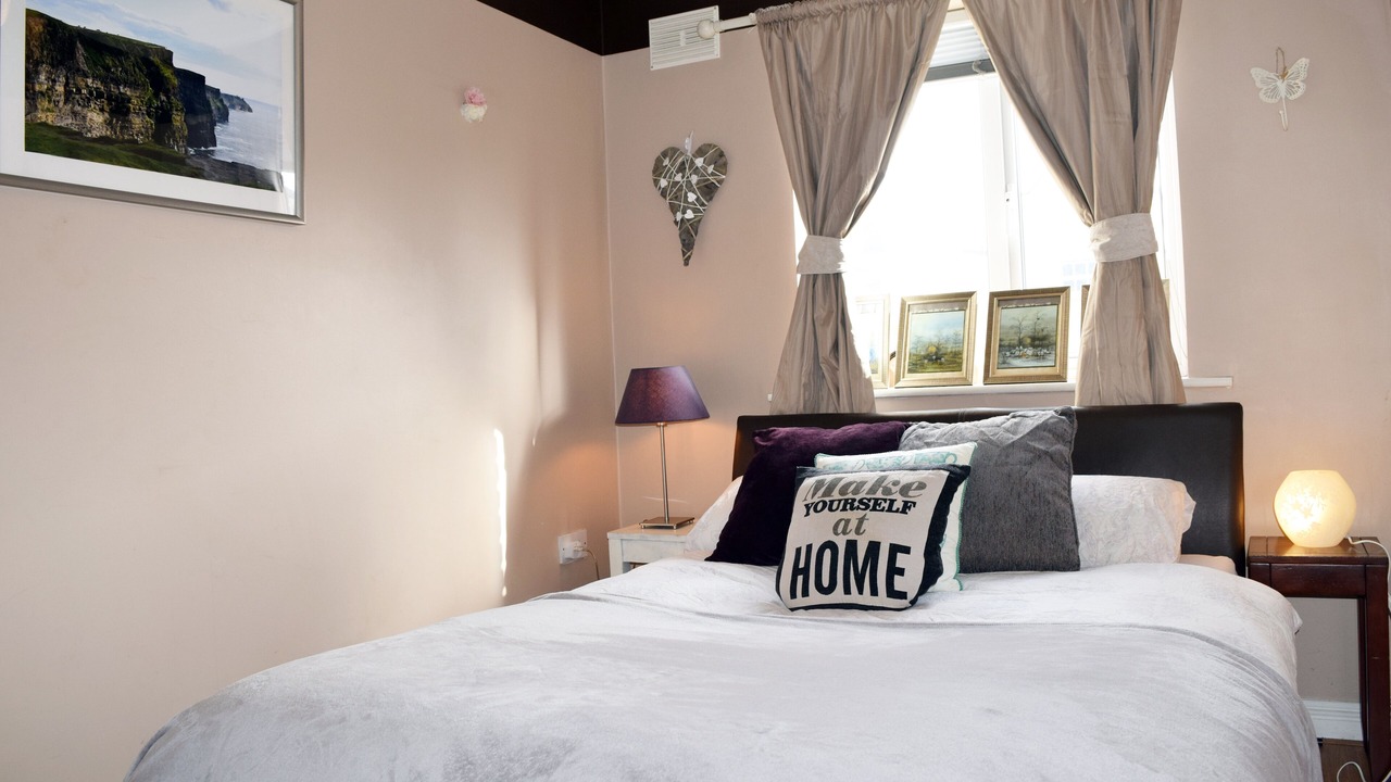 Photo of Bedroom in City Centre Dublin