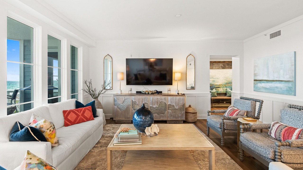 Photo of Livingroom in WaterSound Beach