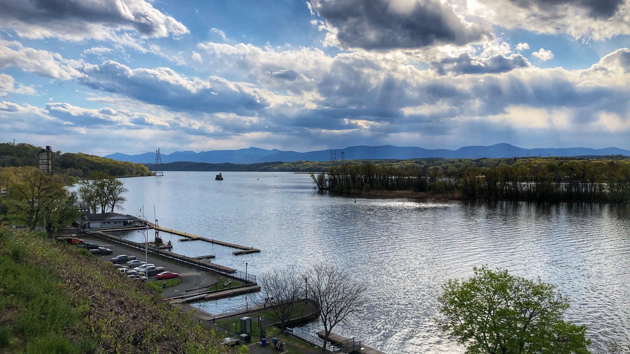 Photo of Others in Hudson