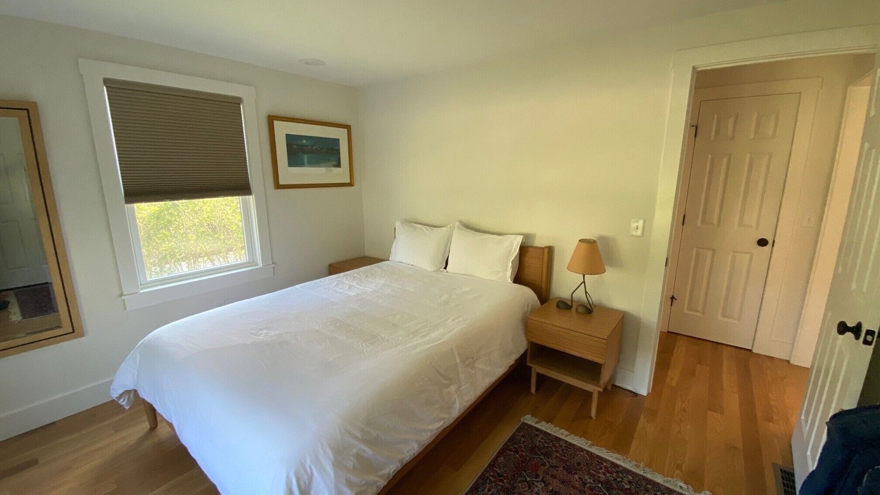 Photo of Bedroom in Vineyard Haven