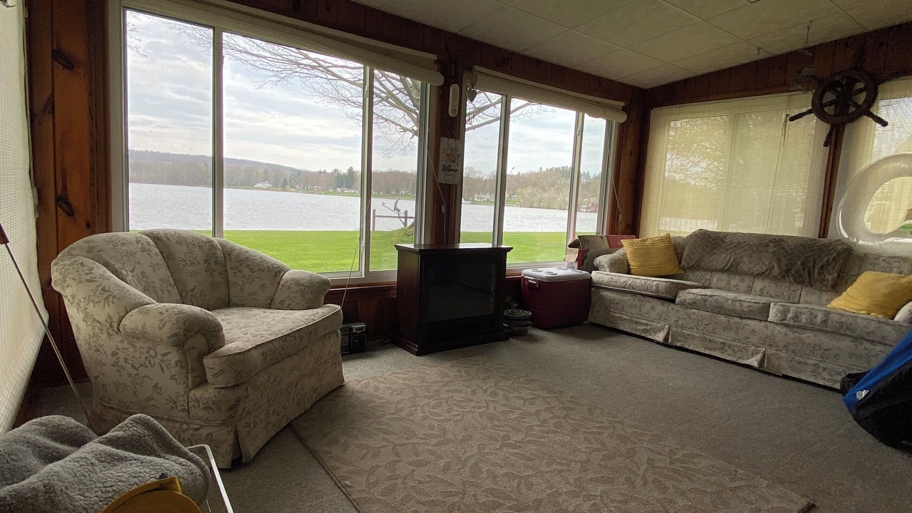 Photo of Livingroom in Lily Dale