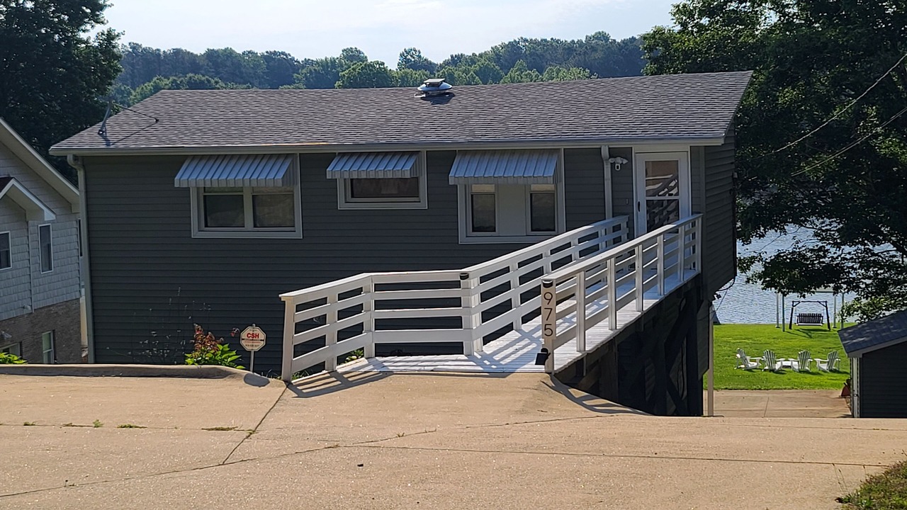 Photo of Outdoor in Bracey