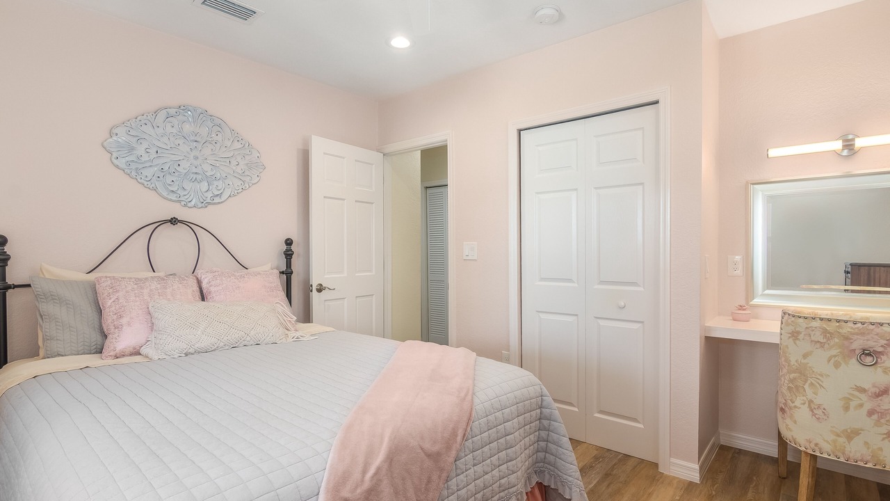 Photo of Bedroom in Cocoa Beach