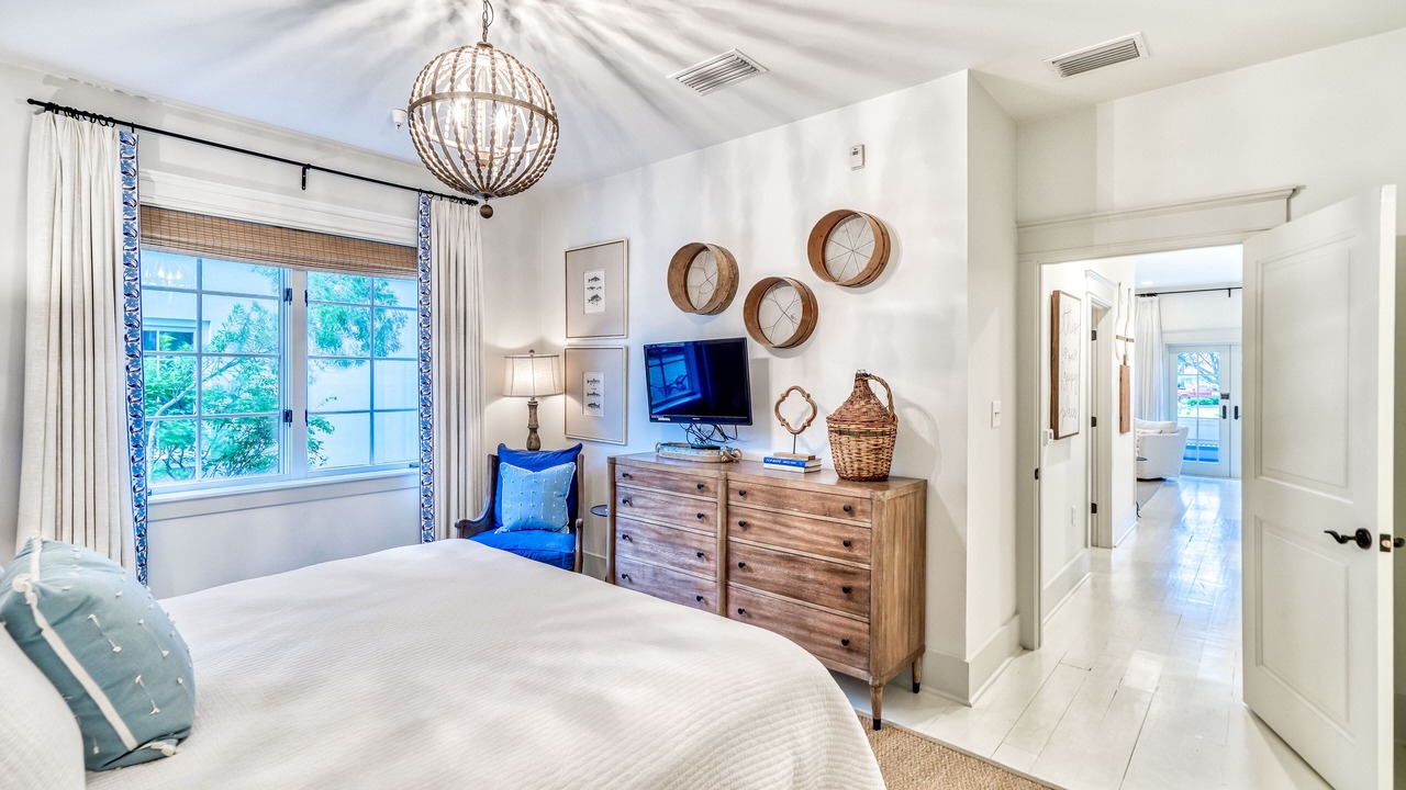 Photo of Bedroom in Treetop