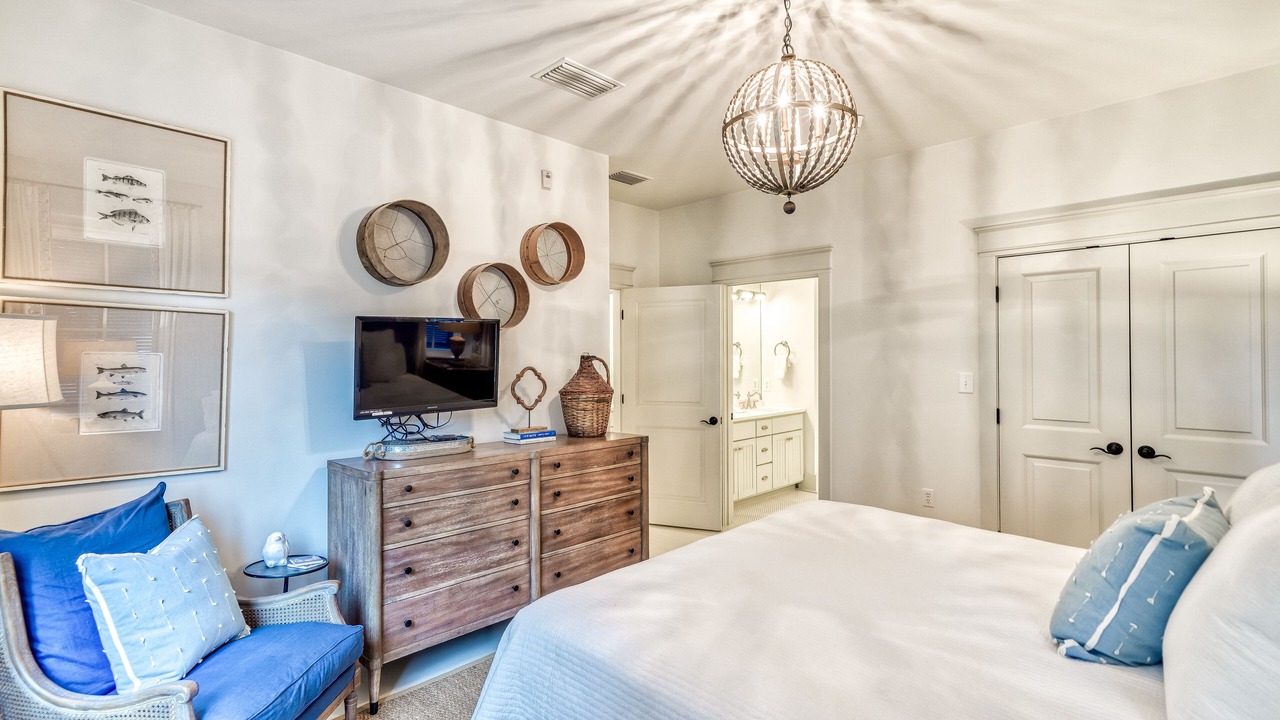 Photo of Bedroom in Treetop