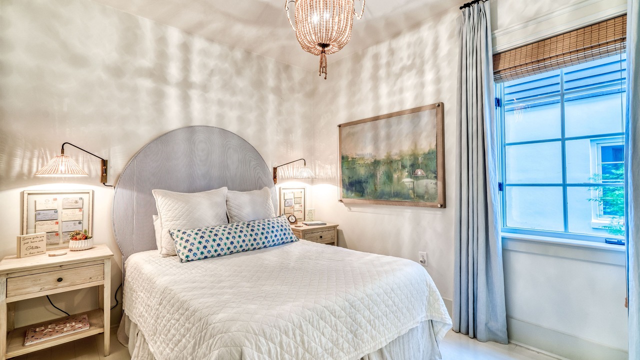 Photo of Bedroom in Treetop