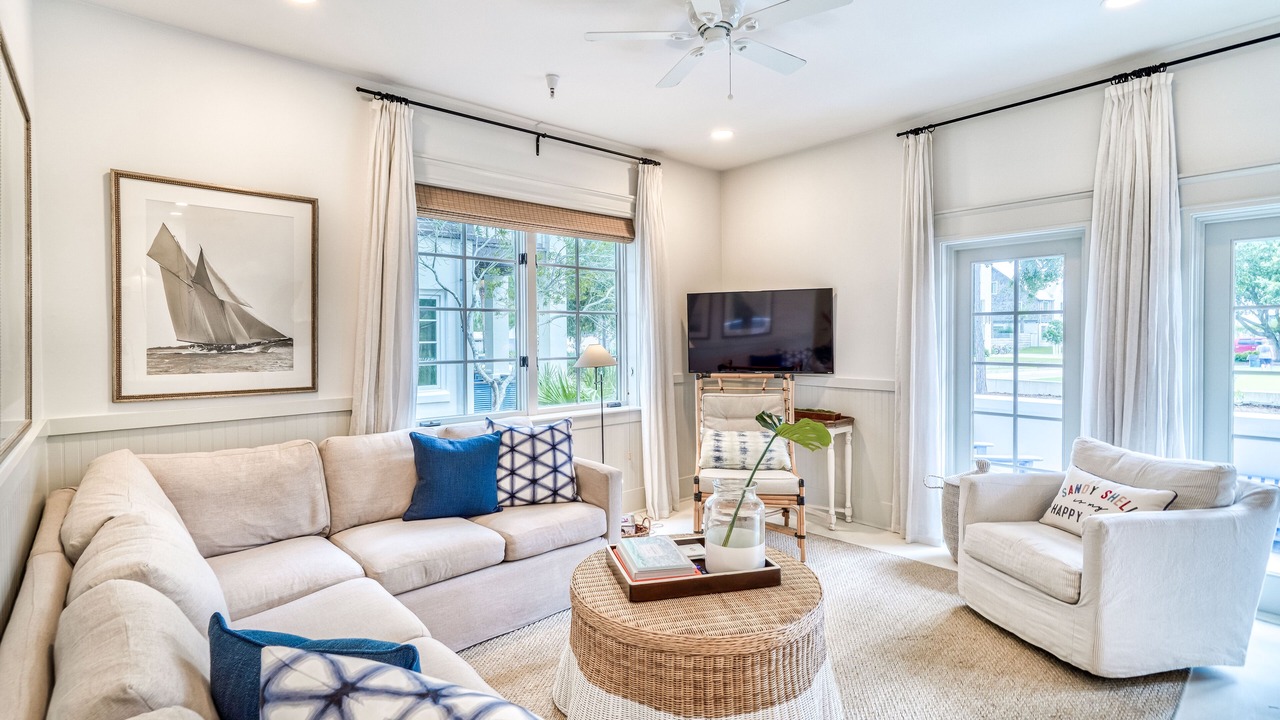 Photo of Livingroom in Treetop