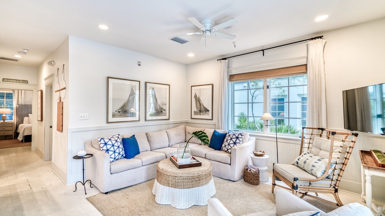 Photo of Livingroom in Treetop