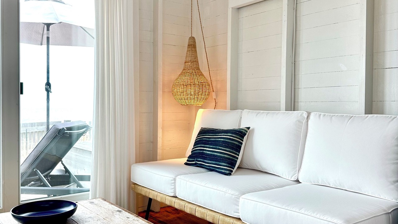Photo of Livingroom in North Truro