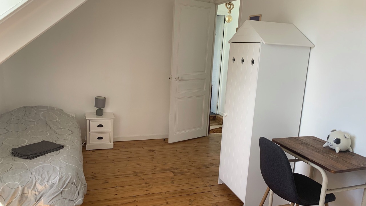 Photo of Bedroom in Saint-Quay-Portrieux
