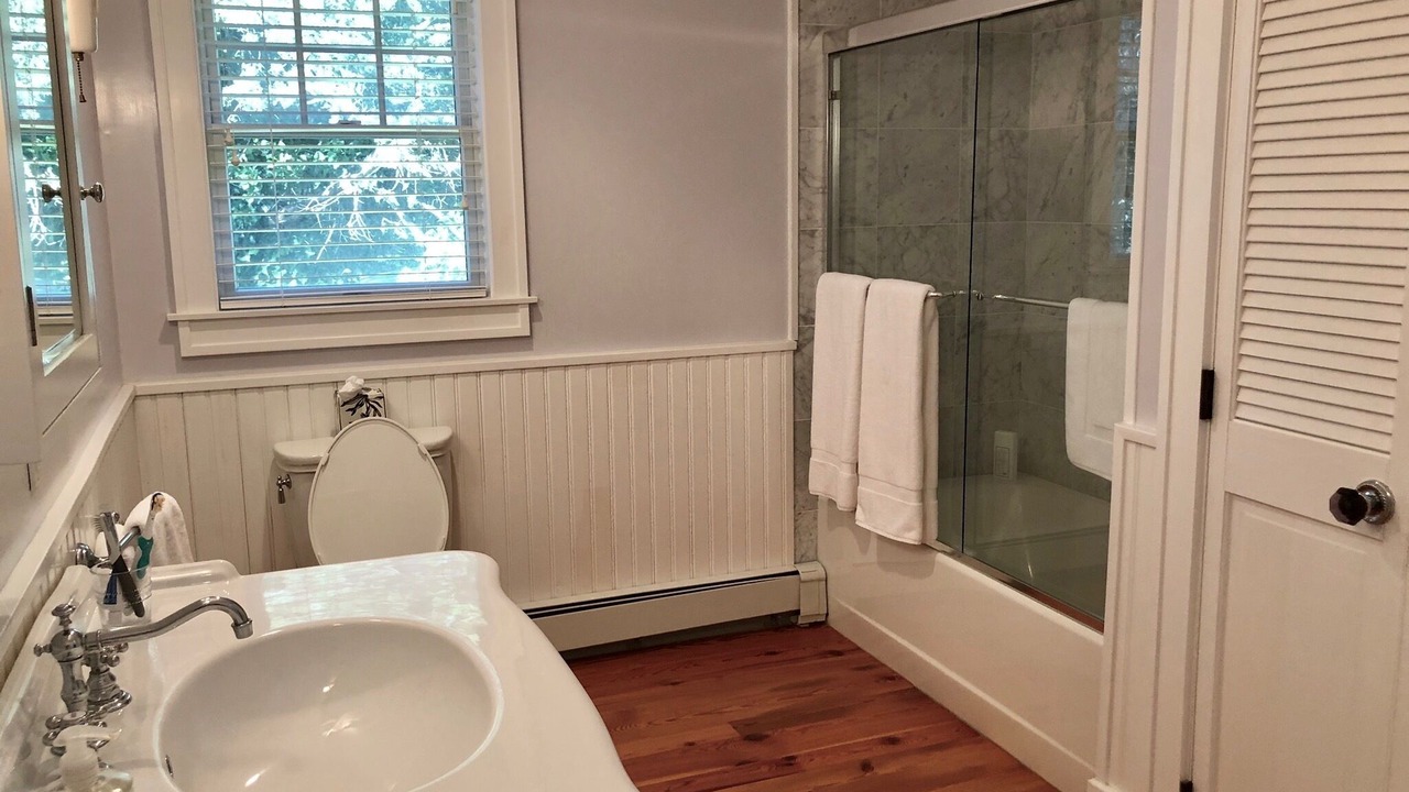 Photo of Bathroom in North Sea