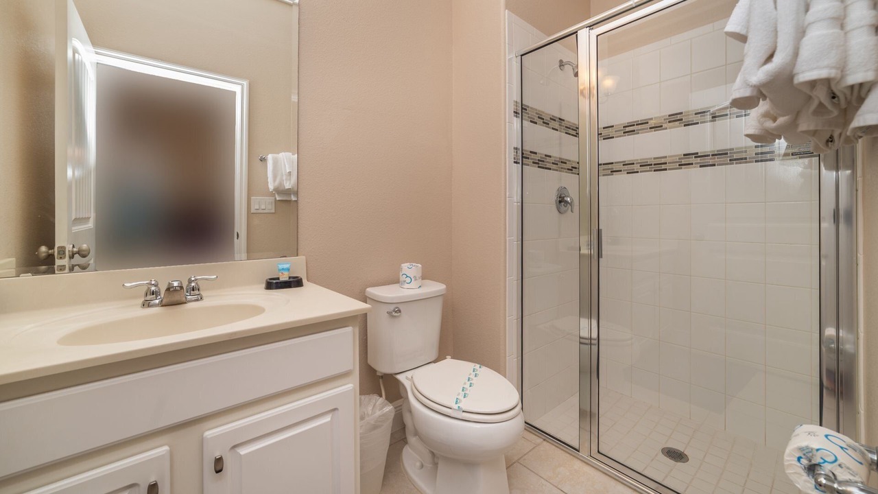 Photo of Bathroom in Loughman