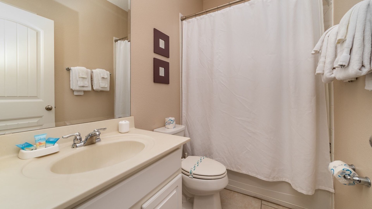 Photo of Bathroom in Loughman