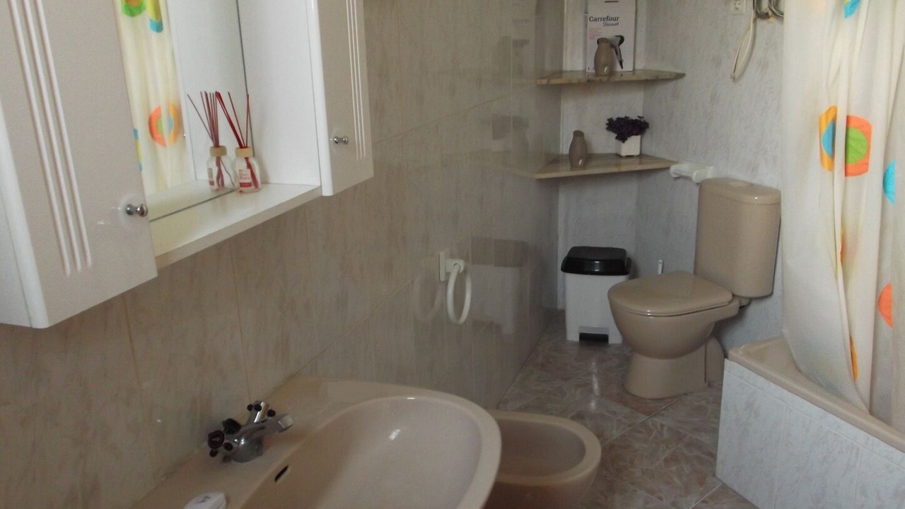 Photo of Bathroom in Bolbaite