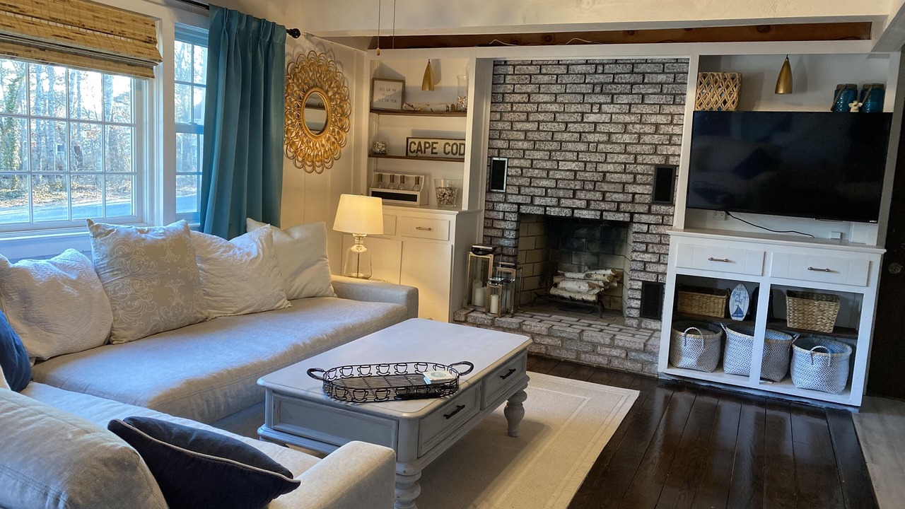 Photo of Livingroom in South Dennis