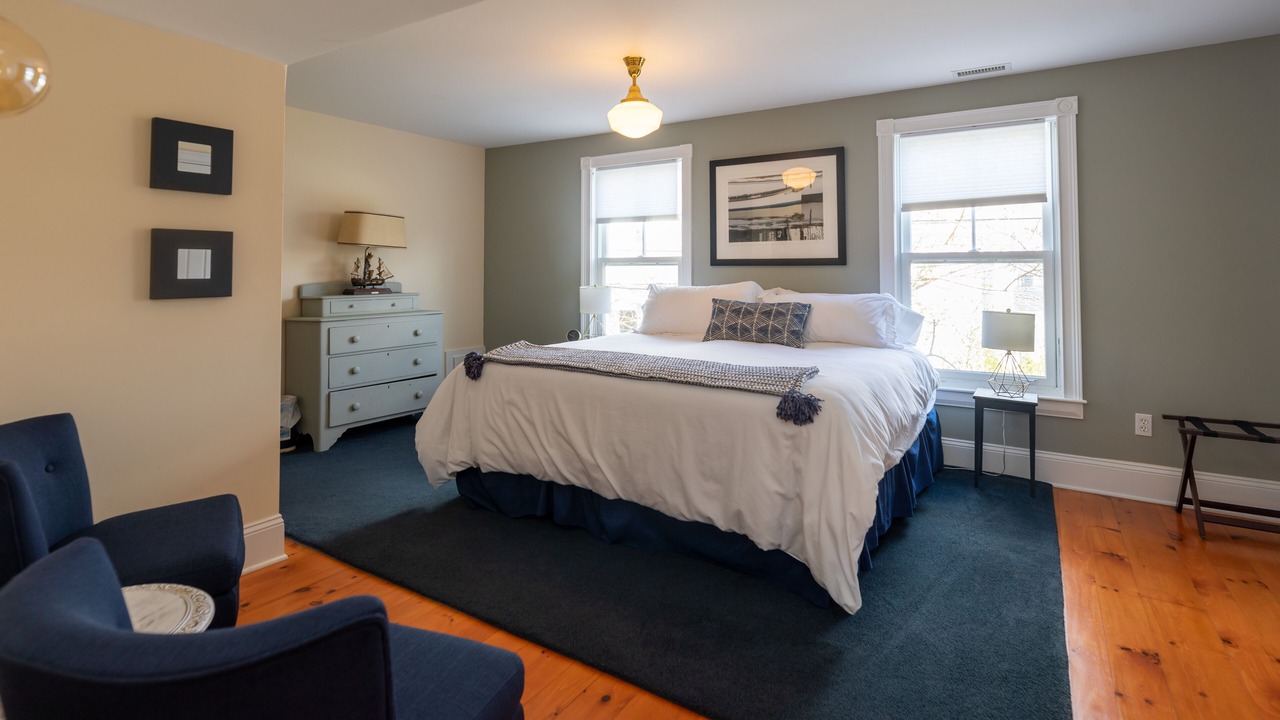 Photo of Bedroom in Vineyard Haven