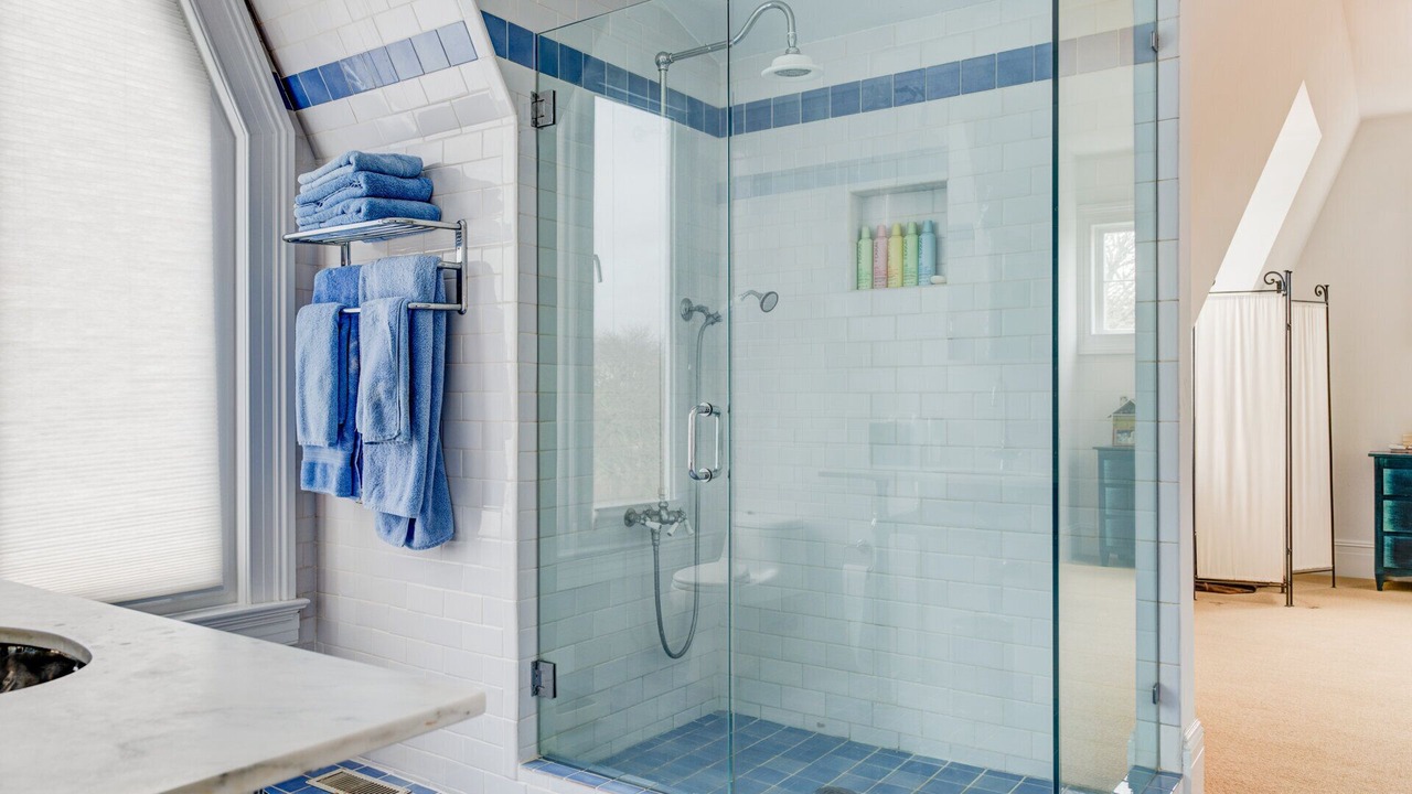 Photo of Bathroom in Water Mill