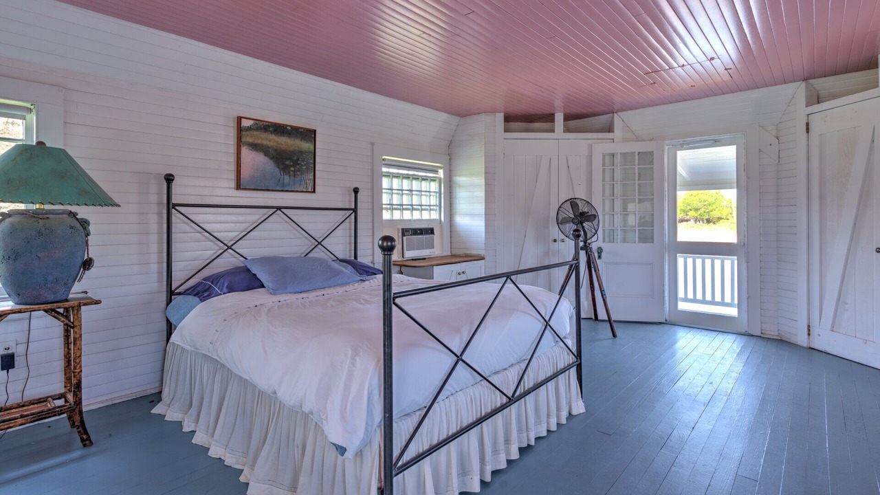 Photo of Bedroom in Water Mill