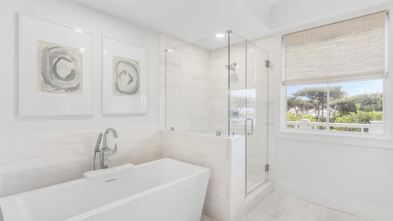 Photo of Bathroom in WaterSound Beach