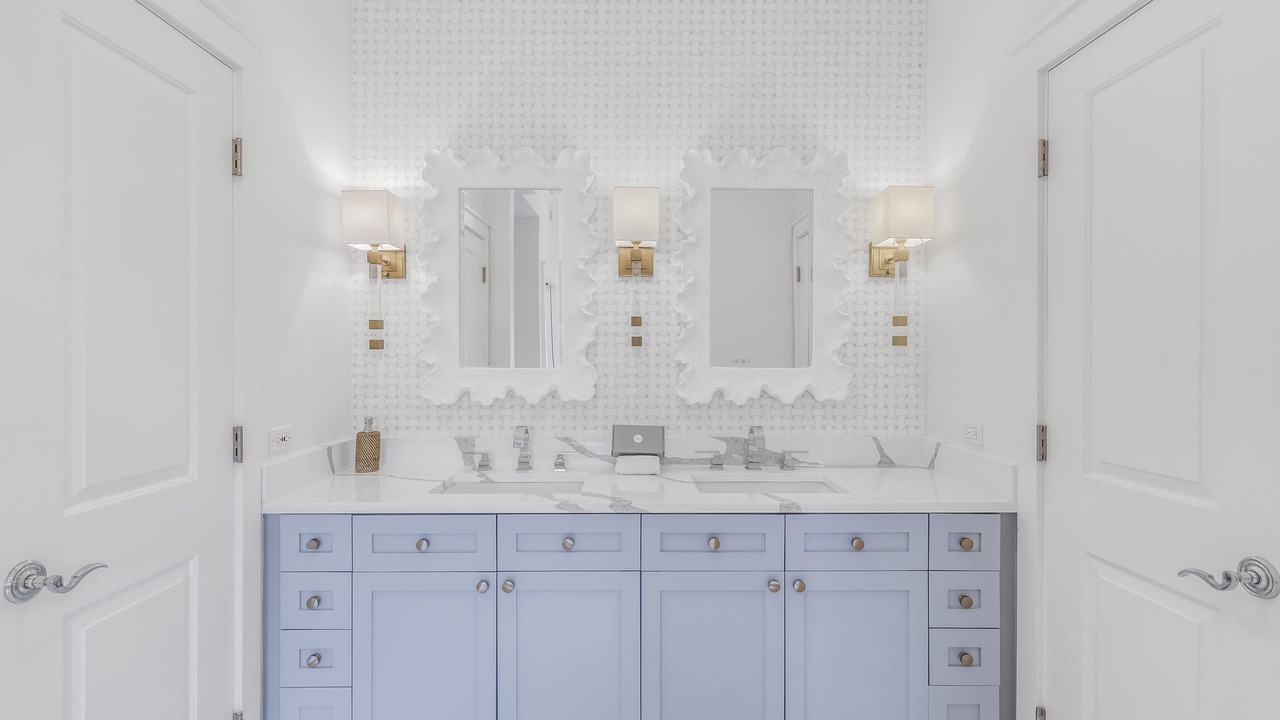Photo of Bathroom in WaterSound Beach