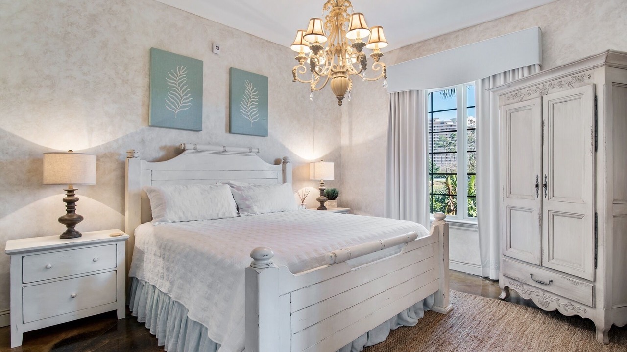 Photo of Bedroom in St. Tropez