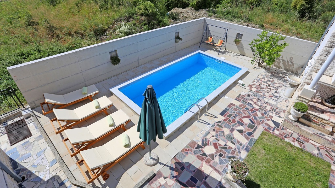 Photo of Outdoor in Solin
