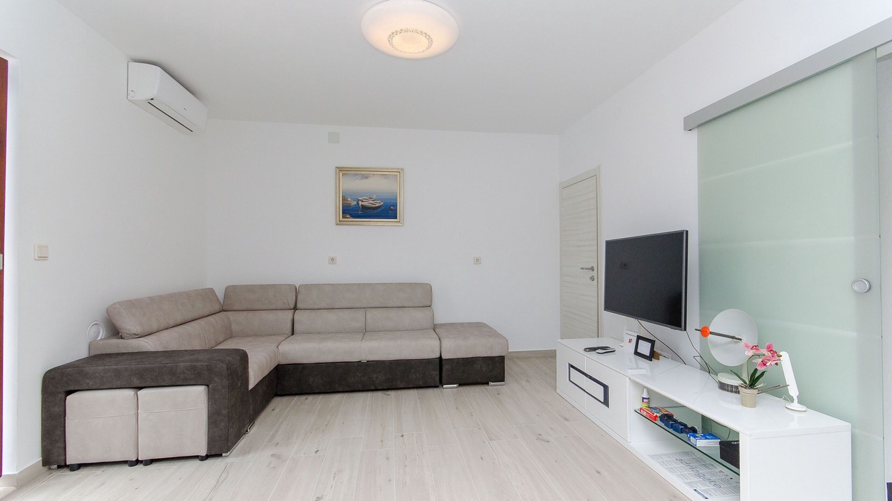 Photo of Livingroom in Solin