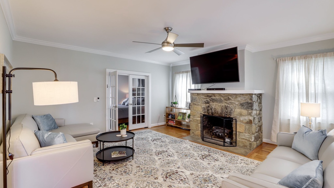 Photo of Livingroom in Middleburg