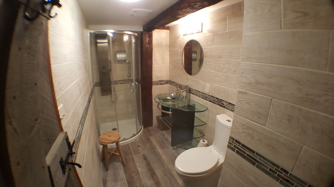 Photo of Bathroom in Canaan