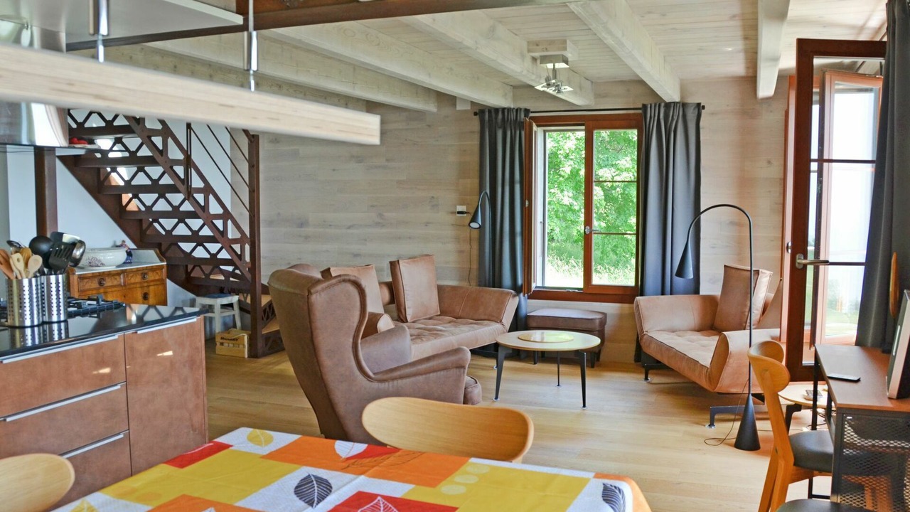 Photo of Bedroom in Bullet