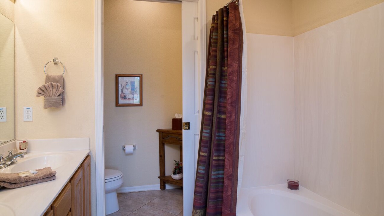 Photo of Bathroom in Superstition Lakes